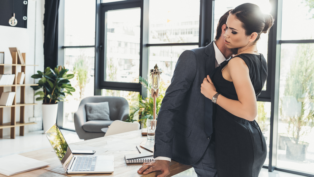 5 Places To Make Out In The Workplace post image