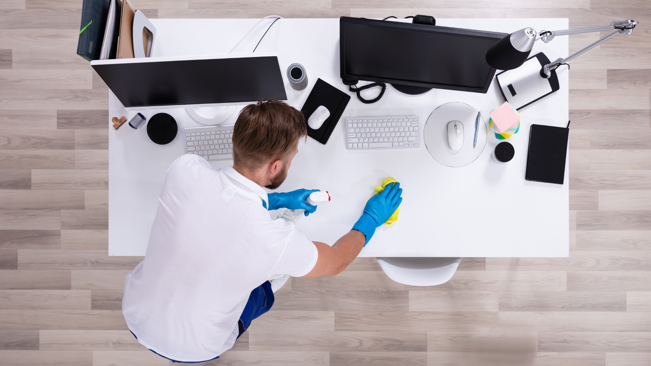 Why Do Some Co-Workers Constantly Clean Their Desks? (And What They’re Really Up To)